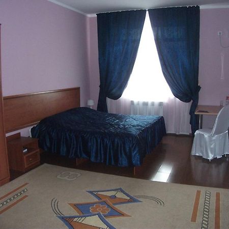 Hotel "Arai" Актобе Екстер'єр фото