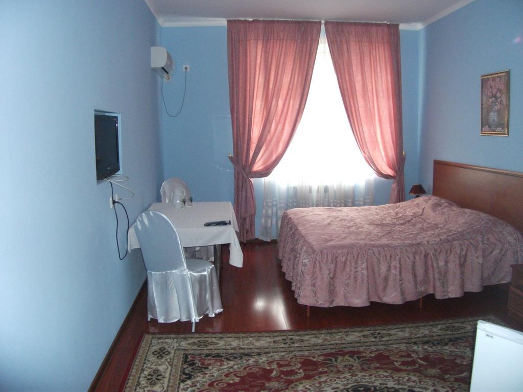 Hotel "Arai" Актобе Екстер'єр фото
