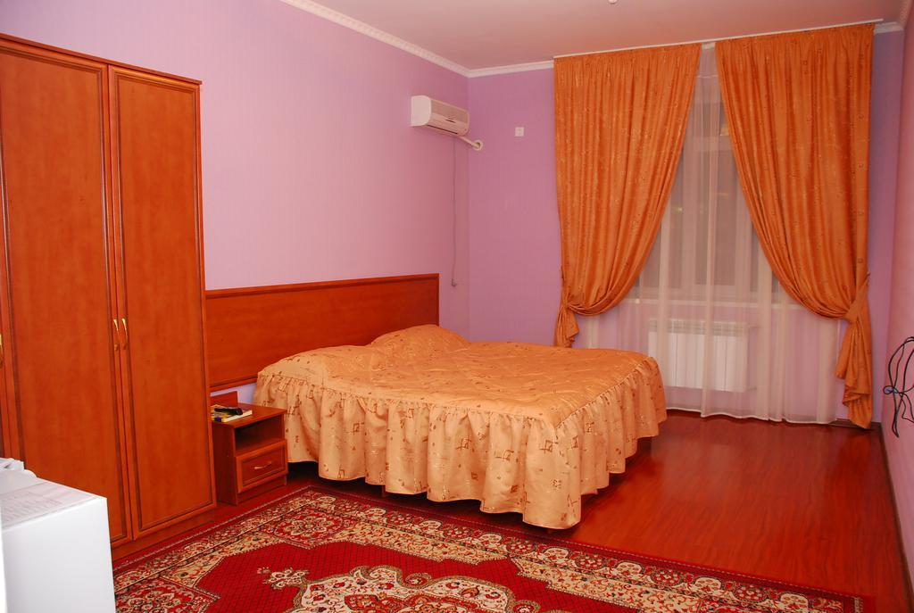 Hotel "Arai" Актобе Екстер'єр фото