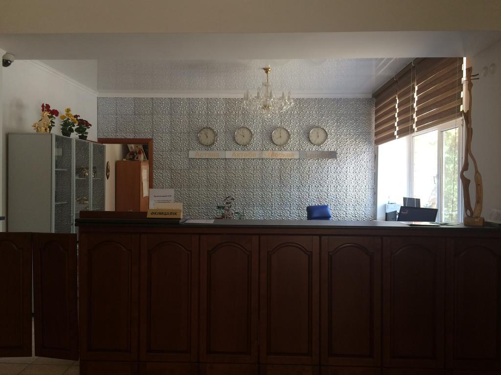Hotel "Arai" Актобе Екстер'єр фото