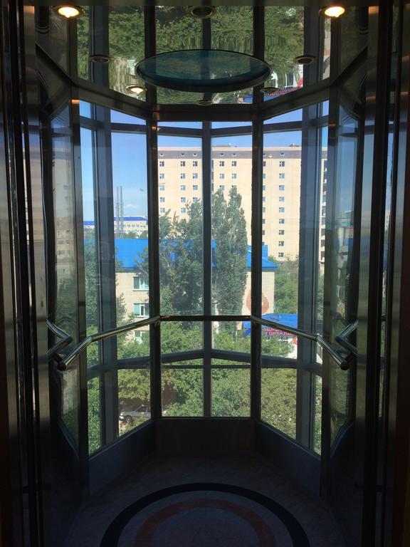 Hotel "Arai" Актобе Екстер'єр фото