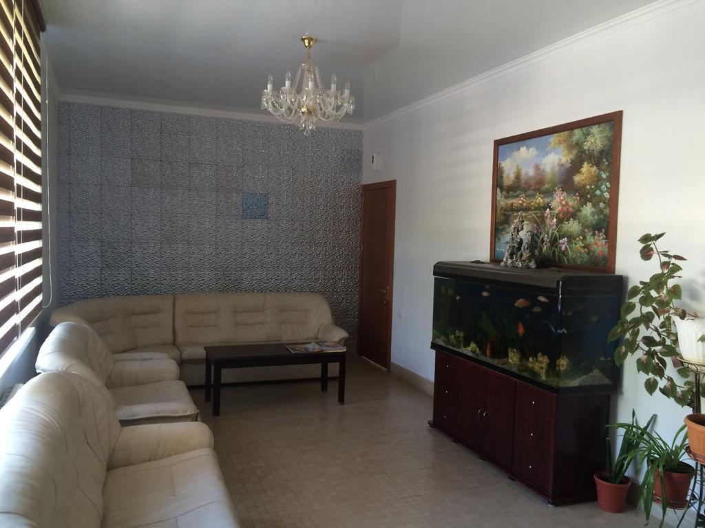 Hotel "Arai" Актобе Екстер'єр фото